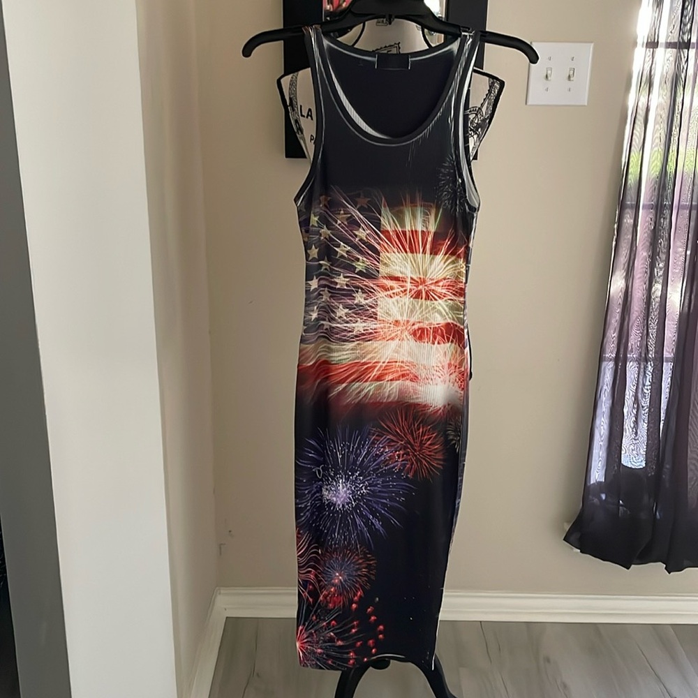 XYNC Clothing Flag Graphic Midi Dress-Body Shape-Rib Fabric-Soft & Stretchy